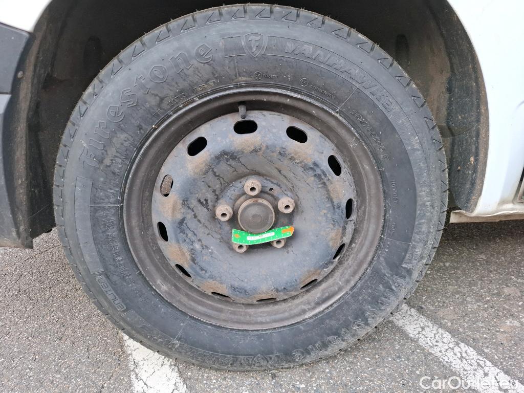  Renault  Trafic RENAULT  / 2019 / 4P / Fourgon tole FG GCF L1H1 1000 dCi 120 #60