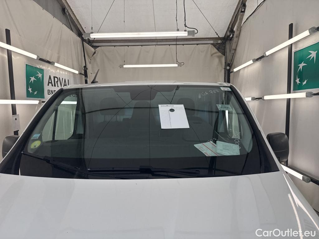  Renault  Trafic  Fourgon L2H1 3T Grand Confort 2.0 dCi 130CV BVM6 E6d #19