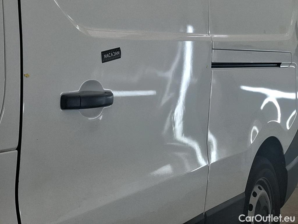  Renault  Trafic  Fourgon L2H1 3T Grand Confort 2.0 dCi 130CV BVM6 E6d #4