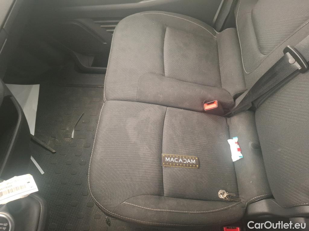  Renault  Trafic  Fourgon L2H1 3T Grand Confort 2.0 dCi 130CV BVM6 E6d #28