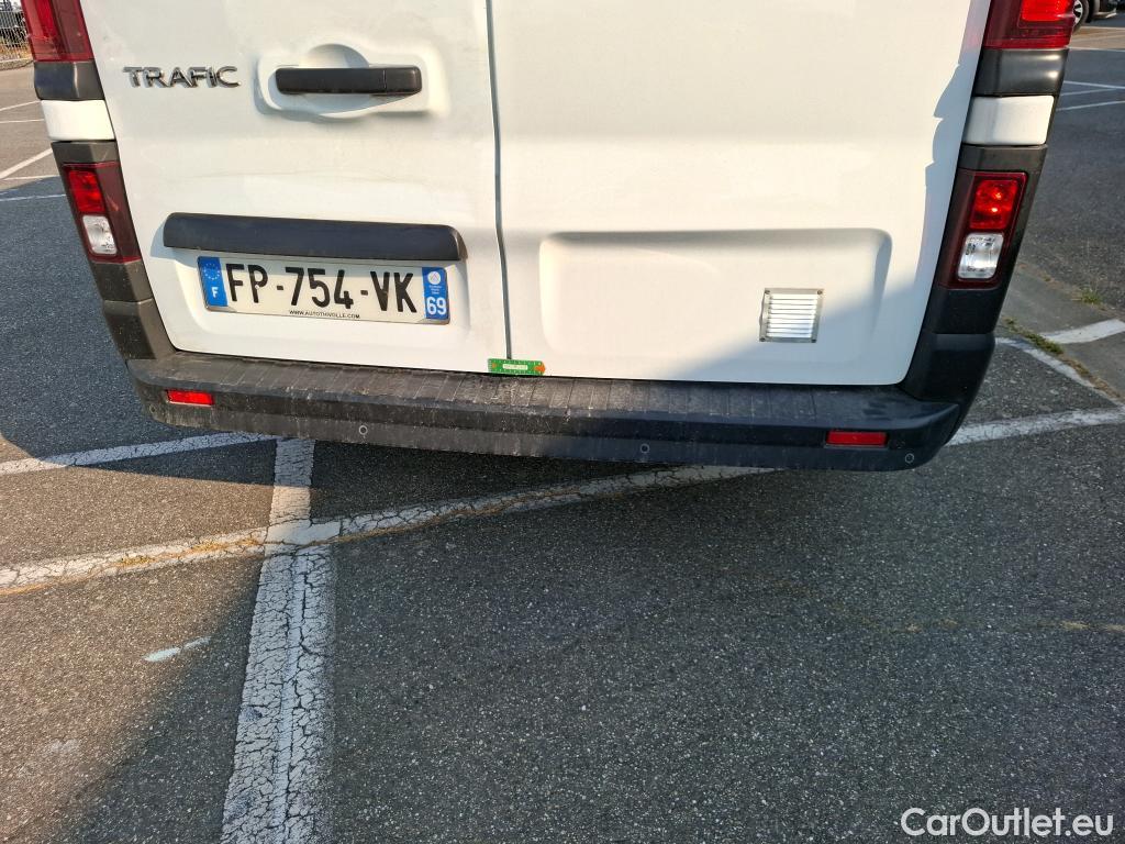  Renault  Trafic RENAULT  / 2019 / 4P / Fourgon tole FG GCF L1H1 1000 dCi 120 #11