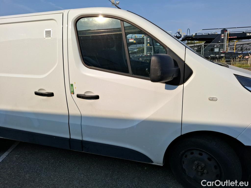  Renault  Trafic RENAULT  / 2019 / 4P / Fourgon tole FG GCF L1H1 1000 dCi 120 #83