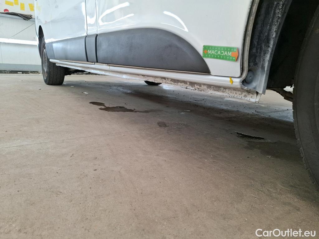  Renault  Trafic RENAULT  VU 4p Fourgon FG GCF L2H1 1300 dCi 120 #1