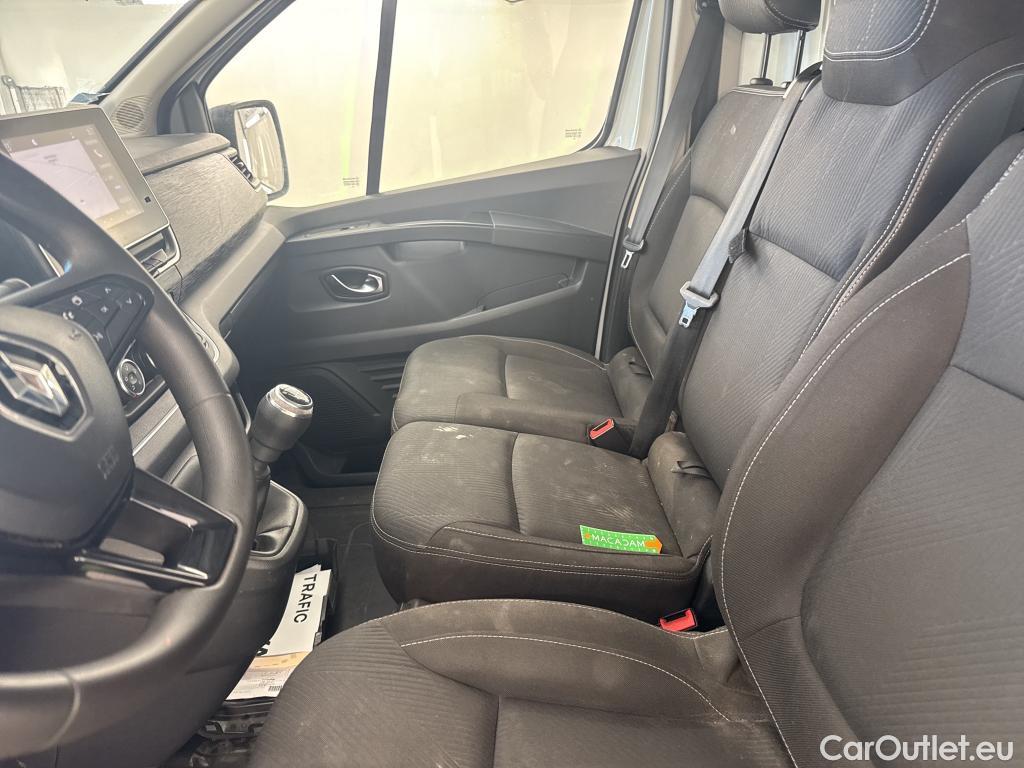  Renault  Trafic  Fourgon L2H1 3T Grand Confort 2.0 dCi 130CV BVM6 E6d #22