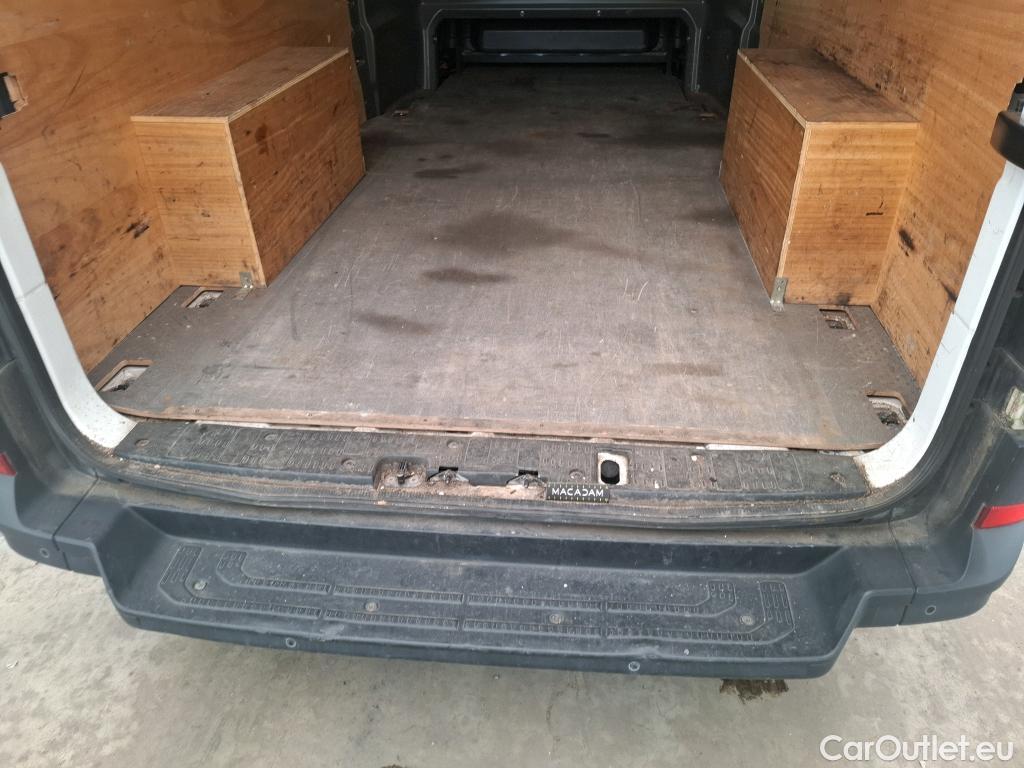  Volkswagen  Crafter VOLKSWAGEN  / 2017 / 4P / Fourgon tôlé 2.0 TDI 140 35 L4H3 Procab Business Line #26