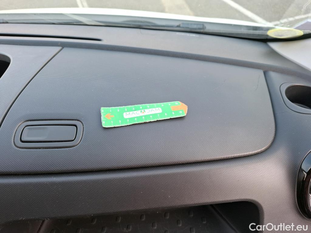  Renault  Trafic RENAULT  / 2019 / 4P / Fourgon tole FG GCF L1H1 1000 dCi 120 #45