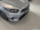  KIA  Cee'd KIA  SW 1.5 T-GDI 140KM 7DCT M 5d #50