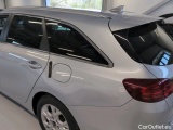 KIA  Cee'd KIA  SW 1.5 T-GDI 160KM 6MT L 5d #43