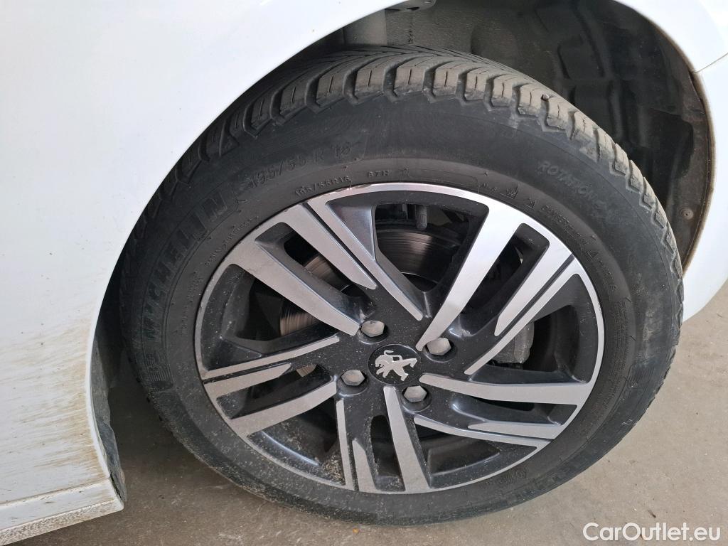  Peugeot  208  Allure Business 1.2 PureTech 100CV BVM6 E6d #7