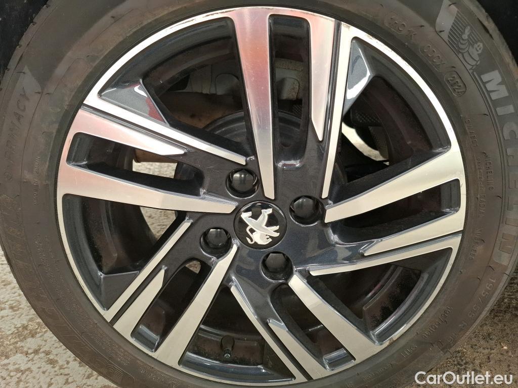 Peugeot  208  Style 1.2 PureTech 75CV BVM5 E6d #35