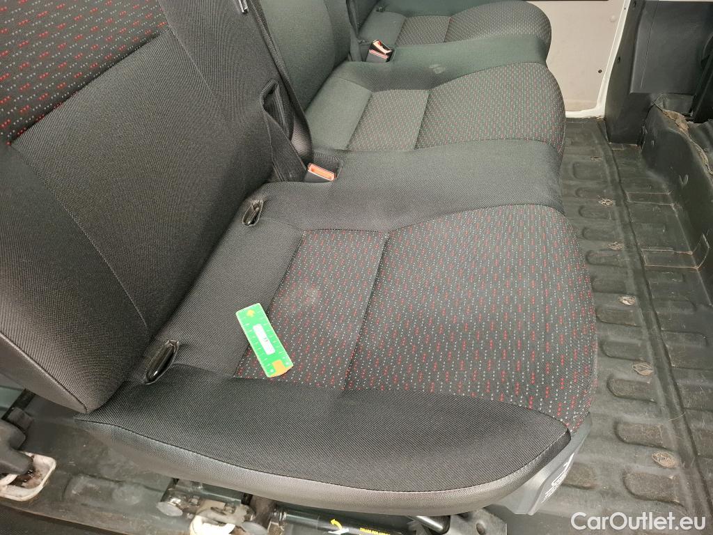  Peugeot  Boxer PEUGEOT  / 2014 / 4P / Combi 2.2 BLUEHDI 120 S&S 330 L1H1 ACCESS #10
