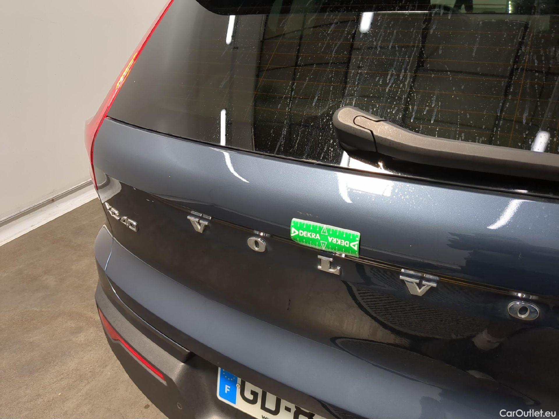  Volvo  XC 40 VOLVO XC40 / 2017 / 5P / SUV Recharge T4 211 DCT7 Inscription Busi #11