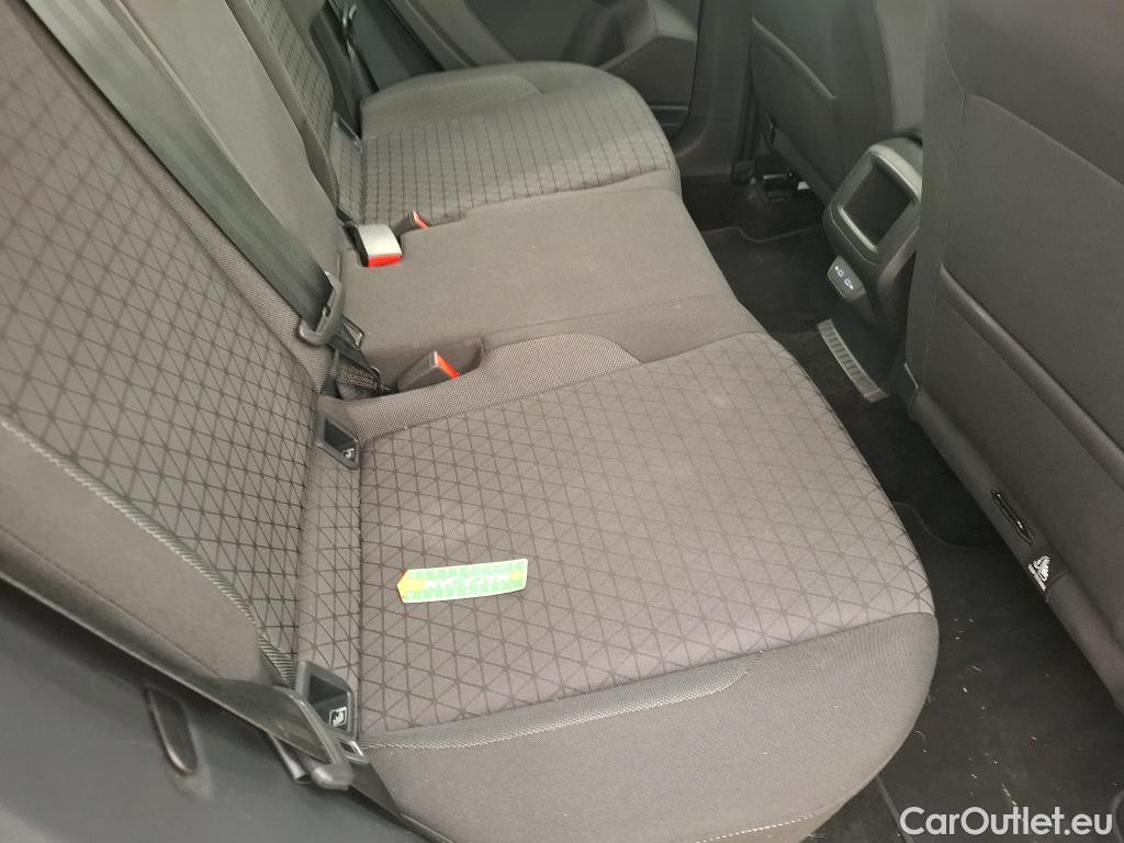  Volkswagen  T-CROSS VOLKSWAGEN  / 2018 / 5P / SUV 1.0 TSI 110ch Life Plus #1