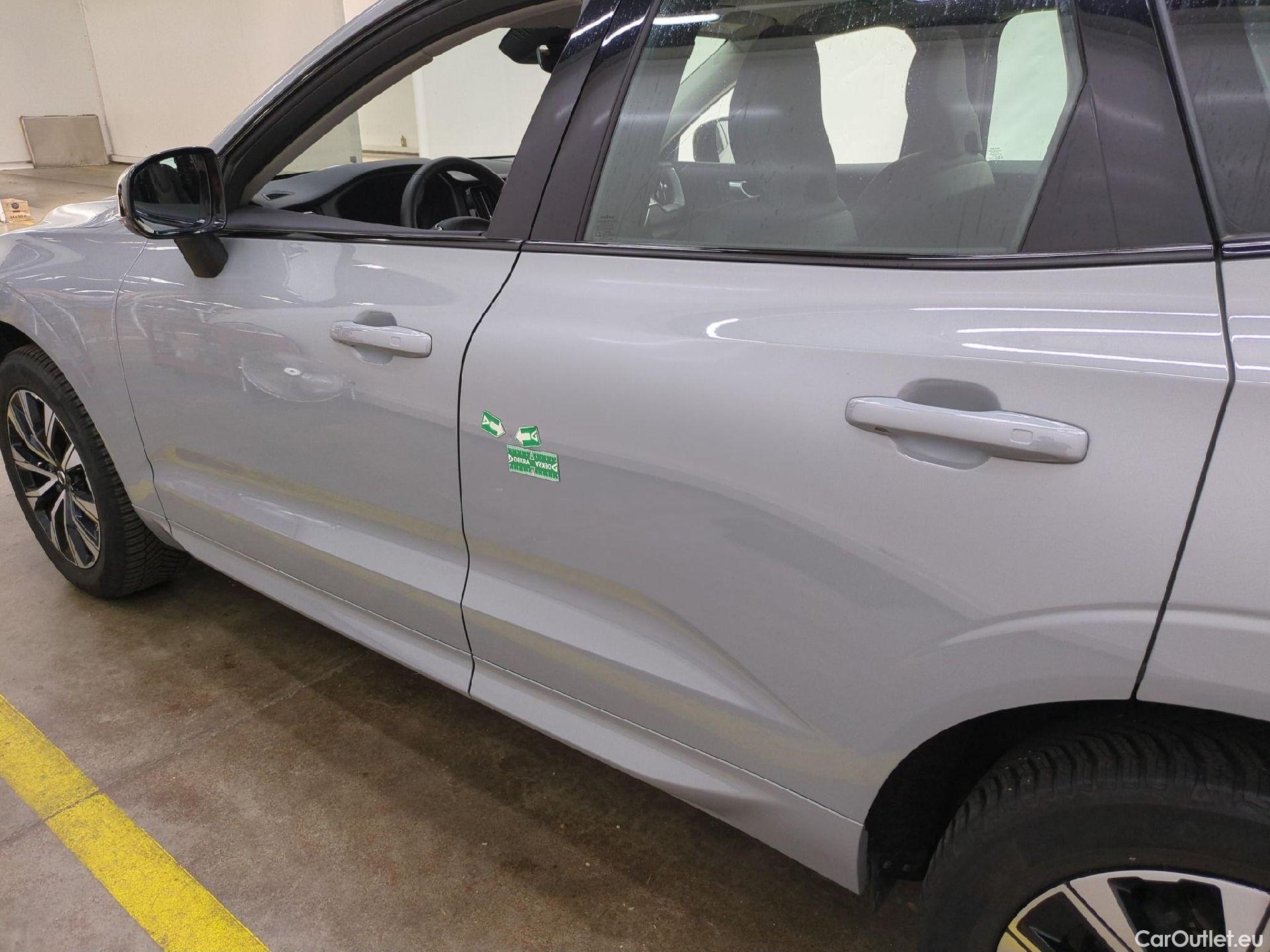  Volvo  XC60  Plus Style Dark 2WD 2.0 B4 195CV BVA8 E6d #15