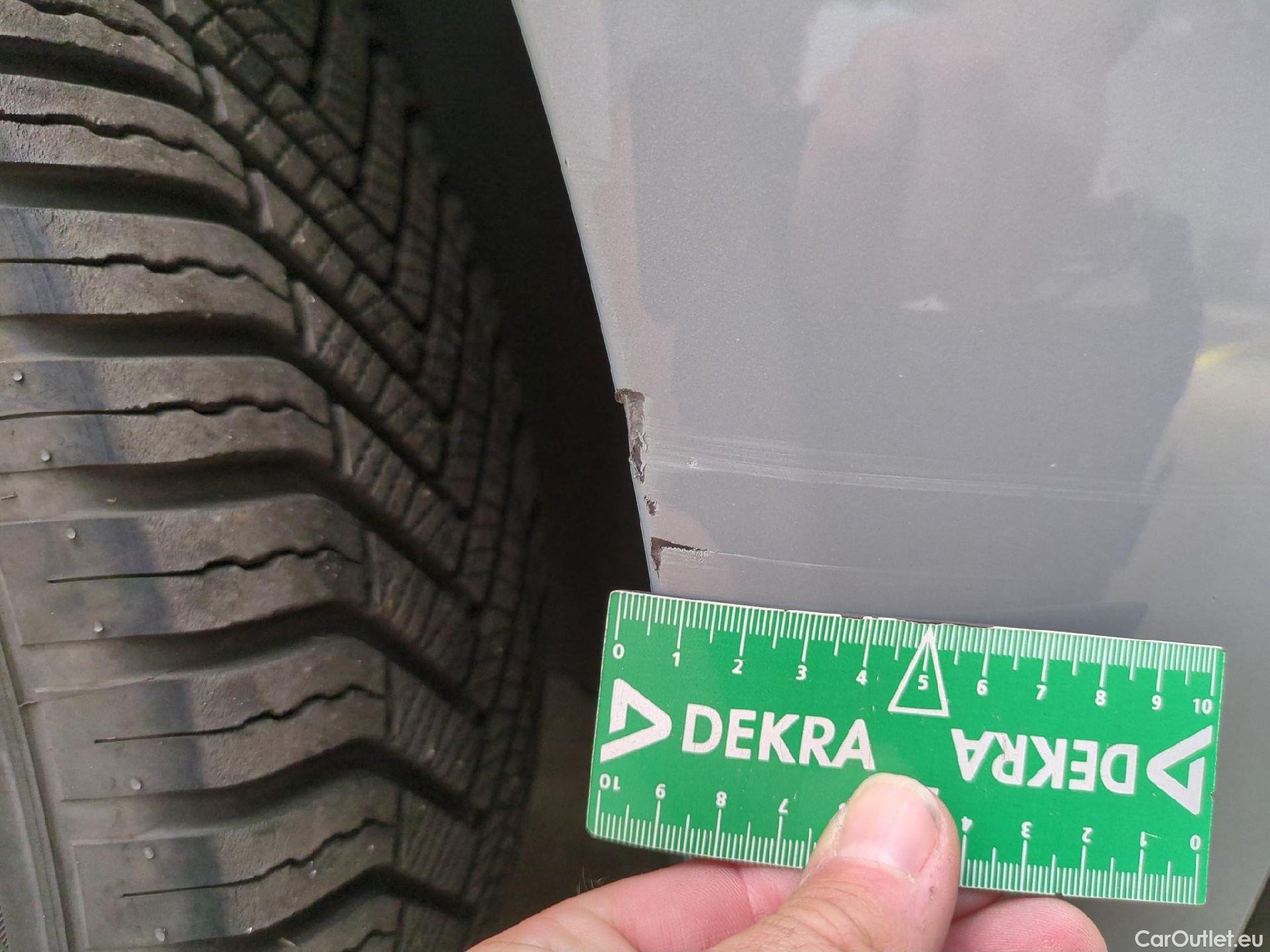  Volvo  XC60  Plus Style Dark 2WD 2.0 B4 195CV BVA8 E6d #12