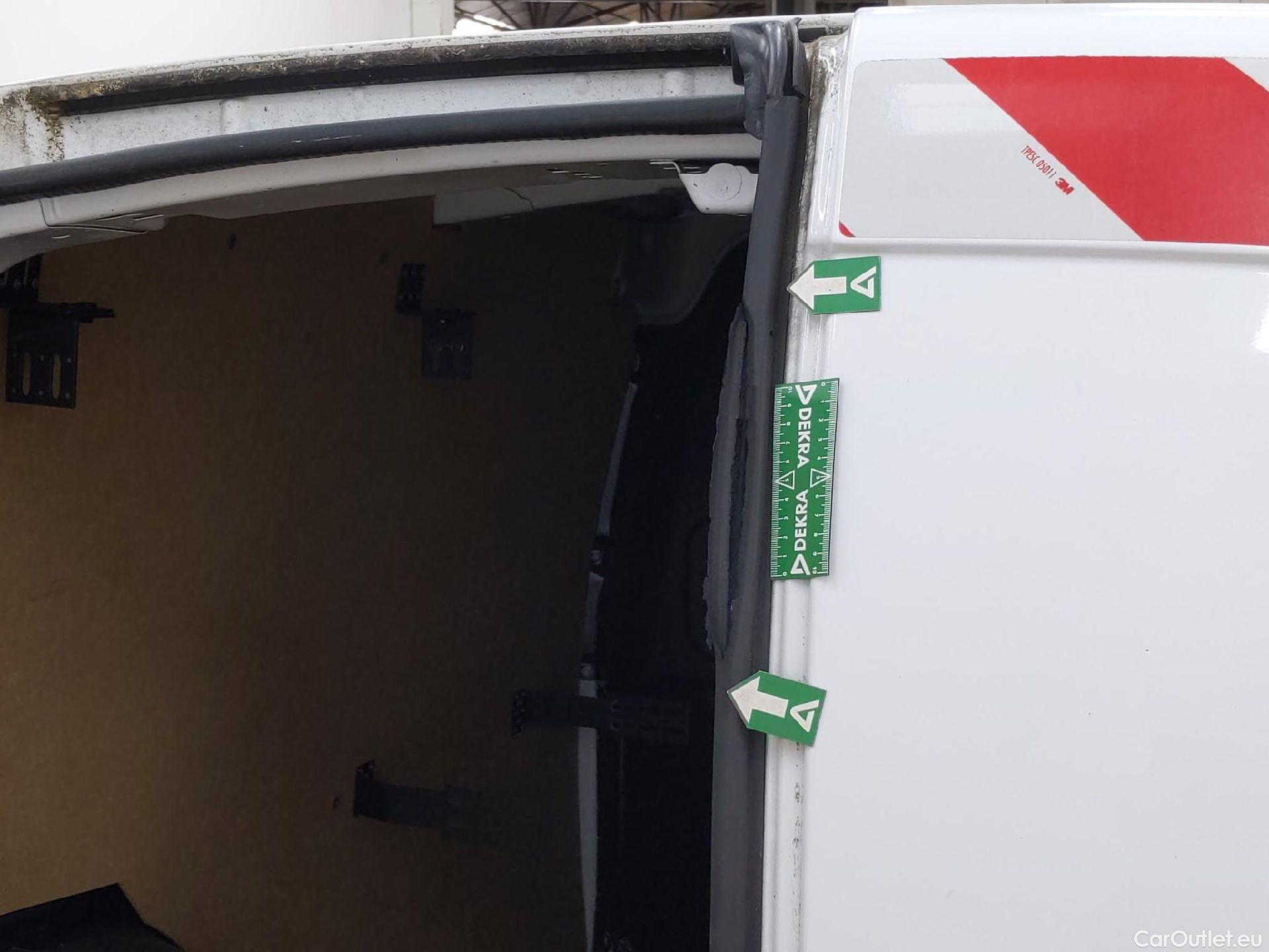  Renault  Kangoo  Express Maxi Extra (Série Spéciale) 1.5 #51