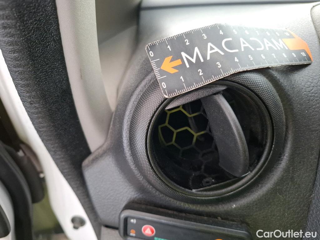  Nissan  NV200 NISSAN e- / 2009 / 4P / Fourgon tôlé 40kWh 109ch N-Connecta Electrique #65