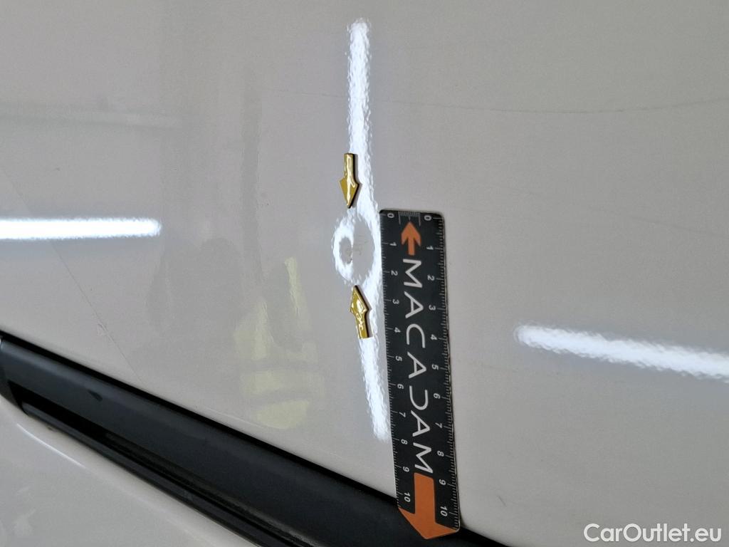  Nissan  NV200 NISSAN e- / 2009 / 4P / Fourgon tôlé 40kWh 109ch N-Connecta Electrique #86