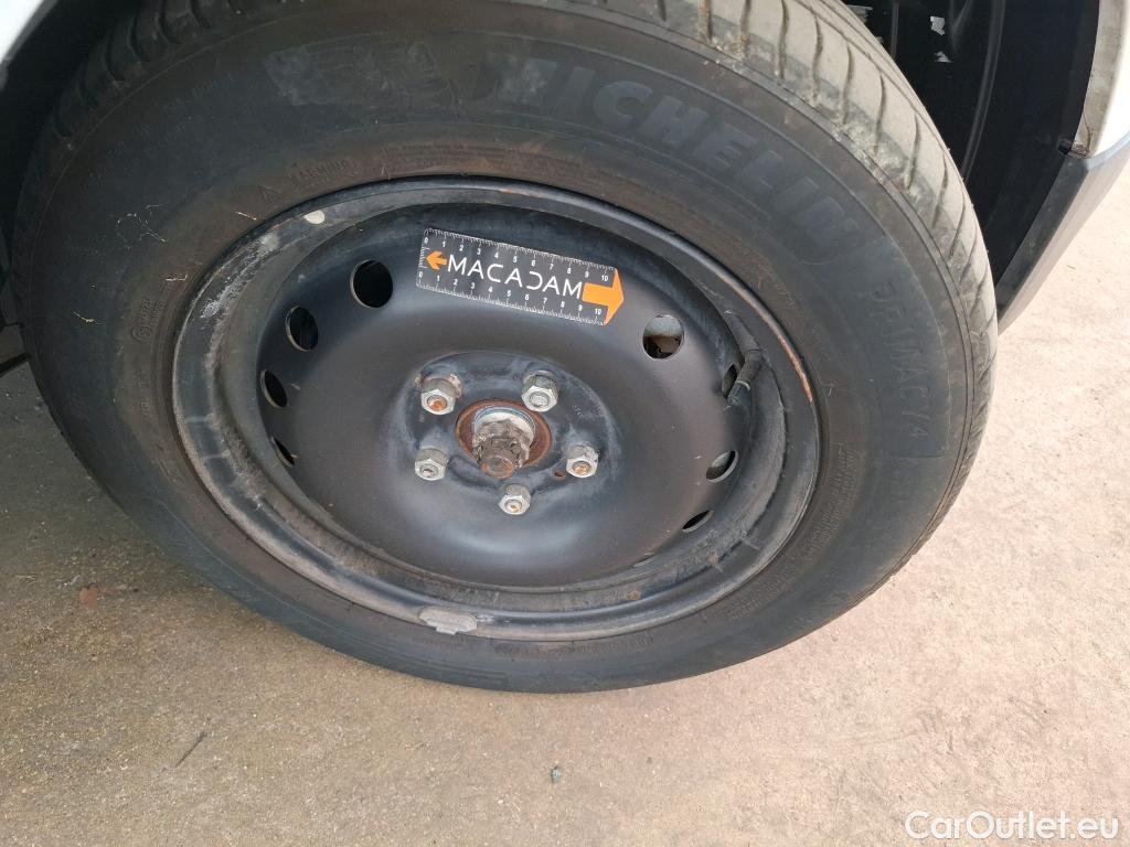  Nissan  NV200 NISSAN e- / 2009 / 4P / Fourgon tôlé 40kWh 109ch N-Connecta Electrique #78