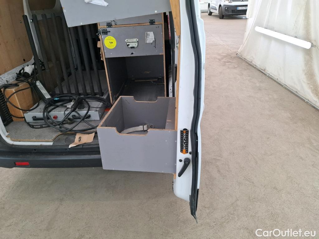  Nissan  NV200 NISSAN e- / 2009 / 4P / Fourgon tôlé 40kWh 109ch N-Connecta Electrique #72