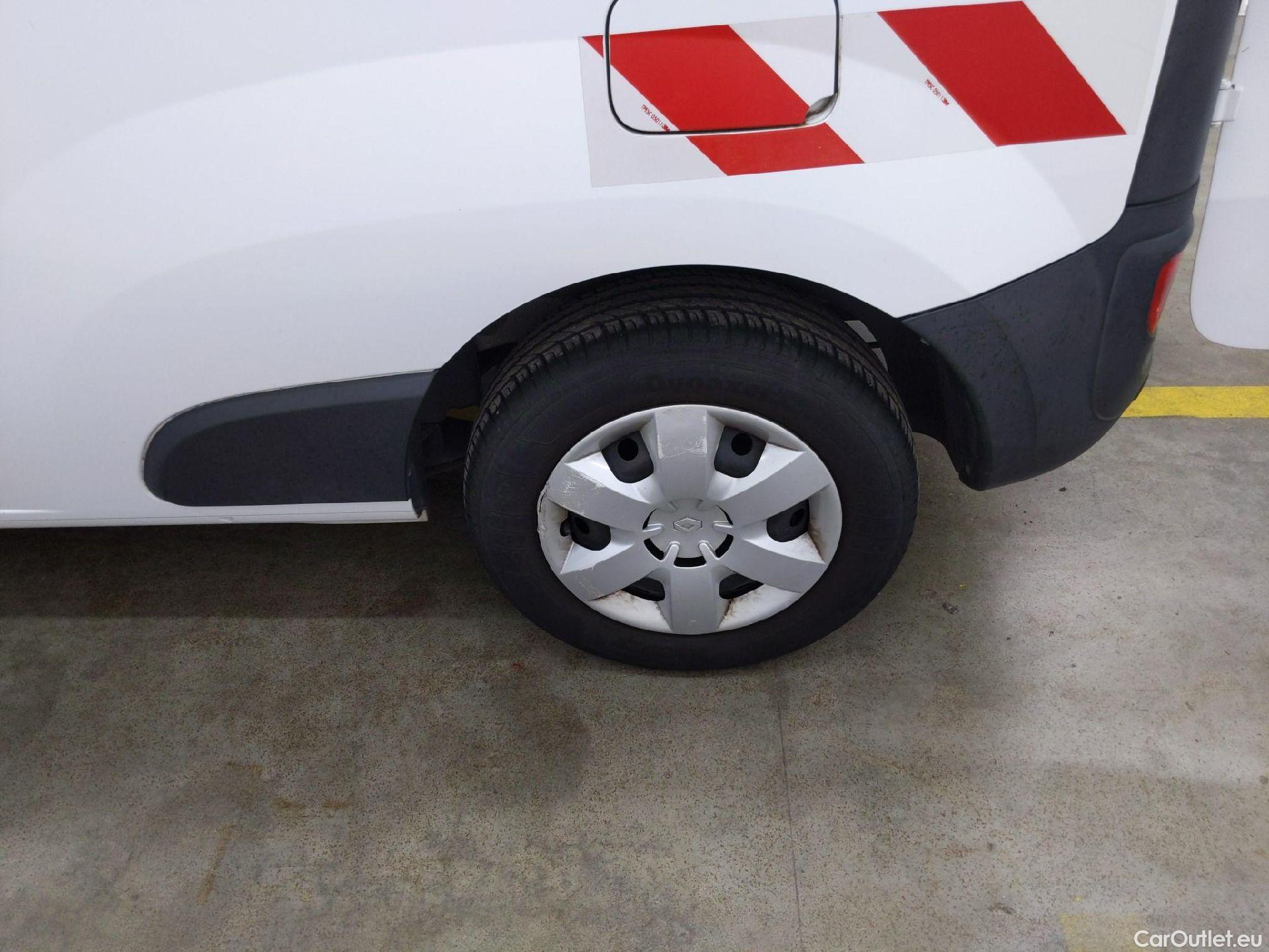  Renault  Kangoo  Express Maxi Extra (Série Spéciale) 1.5 #13