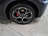  Alfa Romeo   STELVIO ALFA ROMEO / 2017 / 5P / SUV 2.2 TD 160 CV SPRINT AT8 RWD #20