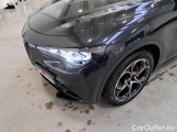  Alfa Romeo   STELVIO ALFA ROMEO / 2017 / 5P / SUV 2.2 TD 160 CV SPRINT AT8 RWD #28