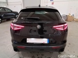  Alfa Romeo   STELVIO ALFA ROMEO / 2017 / 5P / SUV 2.2 TD 160 CV SPRINT AT8 RWD #41