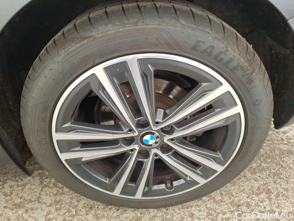  Bmw  Serie 1 BMW Série 1 / 2019 / 5P / Berline 1.5 118I DKG7 Business Design #19