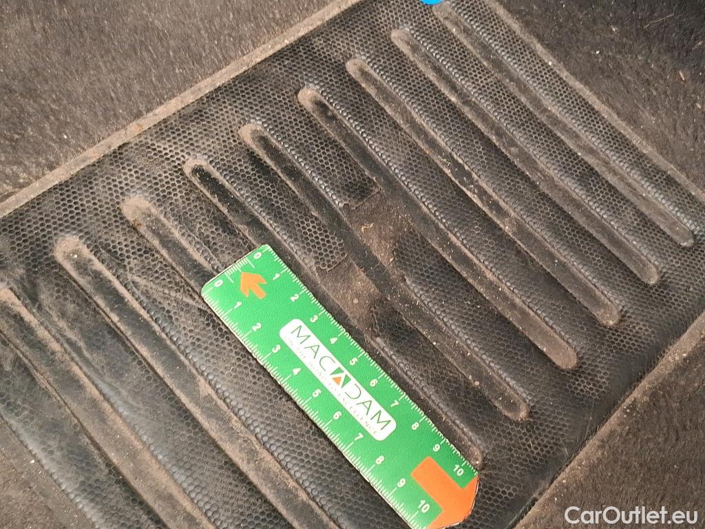  Citroen  C3 CITROEN  Société / 2020 / 5P / Berline PureTech 83 S&S BVM Feel #6