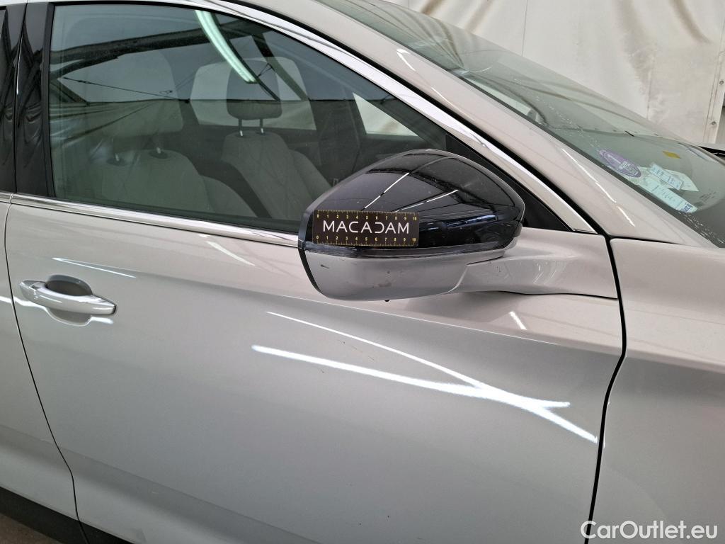  DS  DS7 DS DS 7 Crossback / 2017 / 5P / SUV E-TENSE 4x4 300 RIVOLI #48