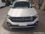 Volkswagen  T-CROSS VOLKSWAGEN  / 2019 / 5P / SUV 1.0 TSI 81KW STYLE #25