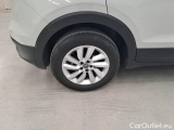  Volkswagen  T-CROSS VOLKSWAGEN  / 2019 / 5P / SUV 1.0 TSI 81KW STYLE #59