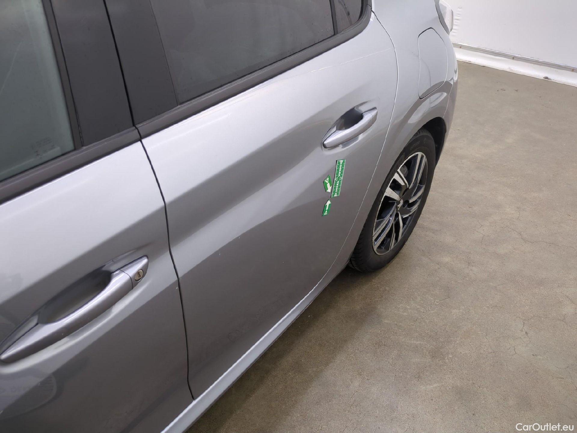 Peugeot  208  Allure Pack 1.2 PureTech 100CV BVM6 E6d #27