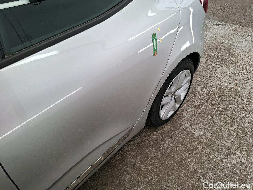  Renault  Clio  V Business 1.6 E-TECH Hybrid 140CV BVA6 E6d #22