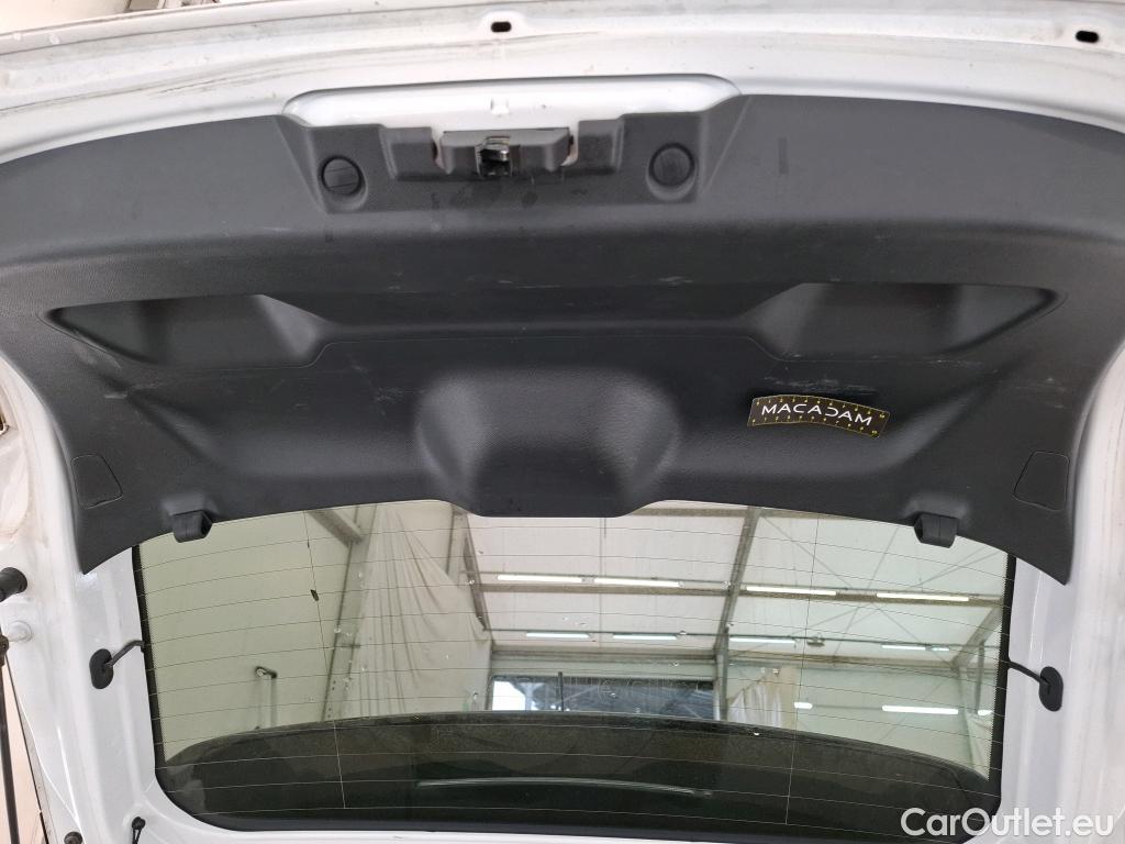 Peugeot  208  Allure Business 1.2 PureTech 100CV BVM6 E6d #26