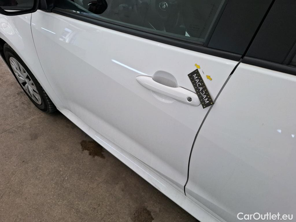  Toyota  Yaris TOYOTA  Hybride / 2019 / 5P / Berline Hybride 116h Dynamic Business Beyond Zer #36