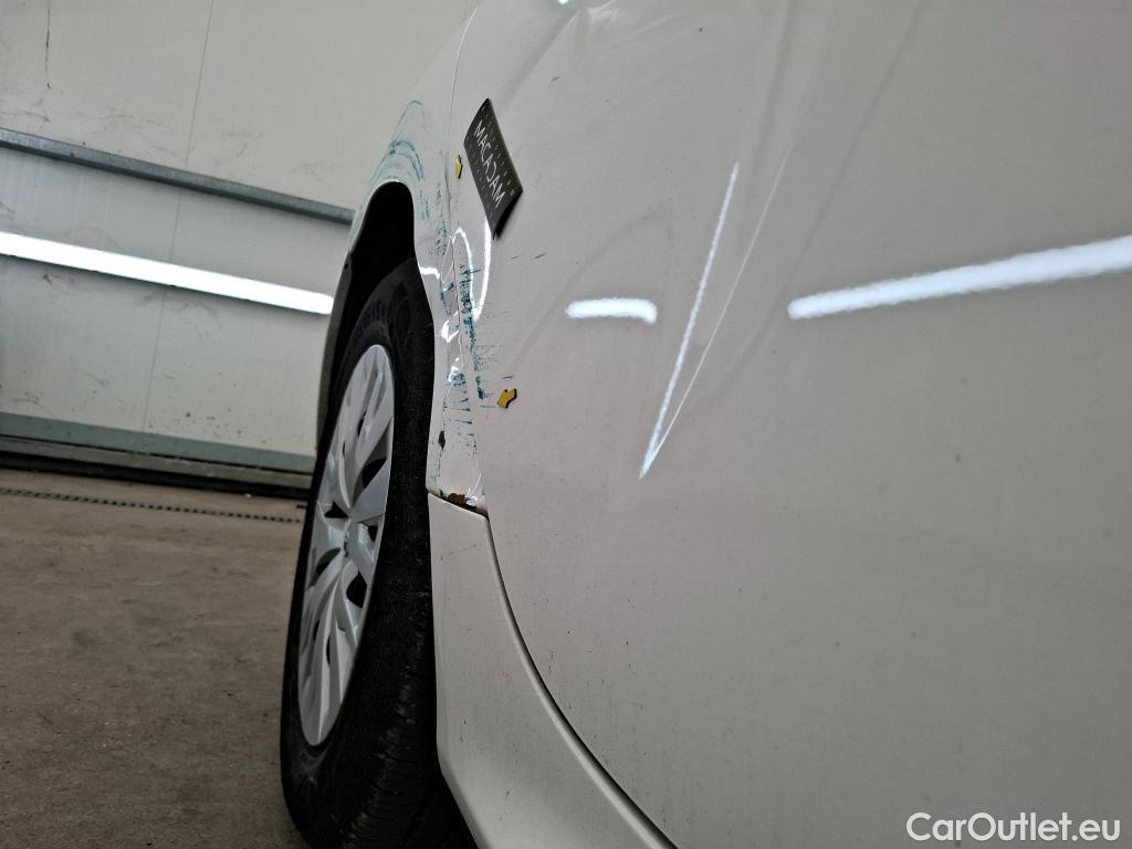  Toyota  Yaris TOYOTA  Hybride / 2019 / 5P / Berline Hybride 116h Dynamic Business Beyond Zer #7
