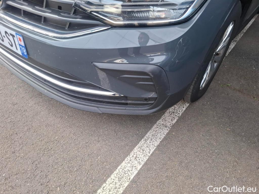  Volkswagen  Tiguan VOLKSWAGEN  / 2020 / 5P / SUV 2.0 TDI 150 DSG7 Life Business #39