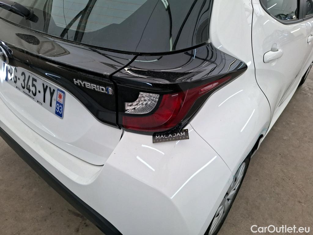  Toyota  Yaris TOYOTA  Hybride / 2019 / 5P / Berline Hybride 116h Dynamic Business Beyond Zer #41
