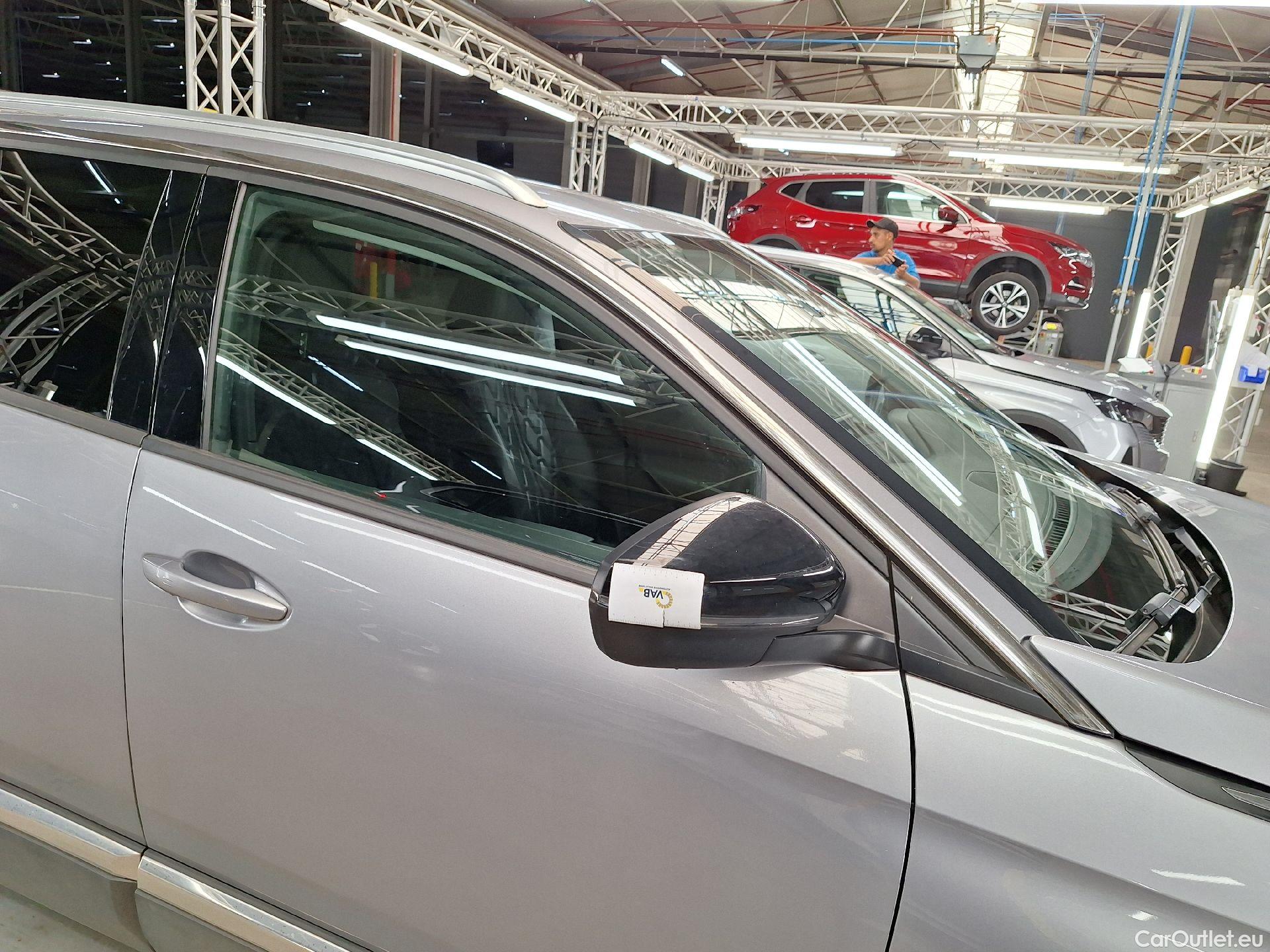  Peugeot  5008 Peugeot,  FL'20, Peugeot  1.5 BlueHDi 96kW S&S EAT8 Allure Pack #21