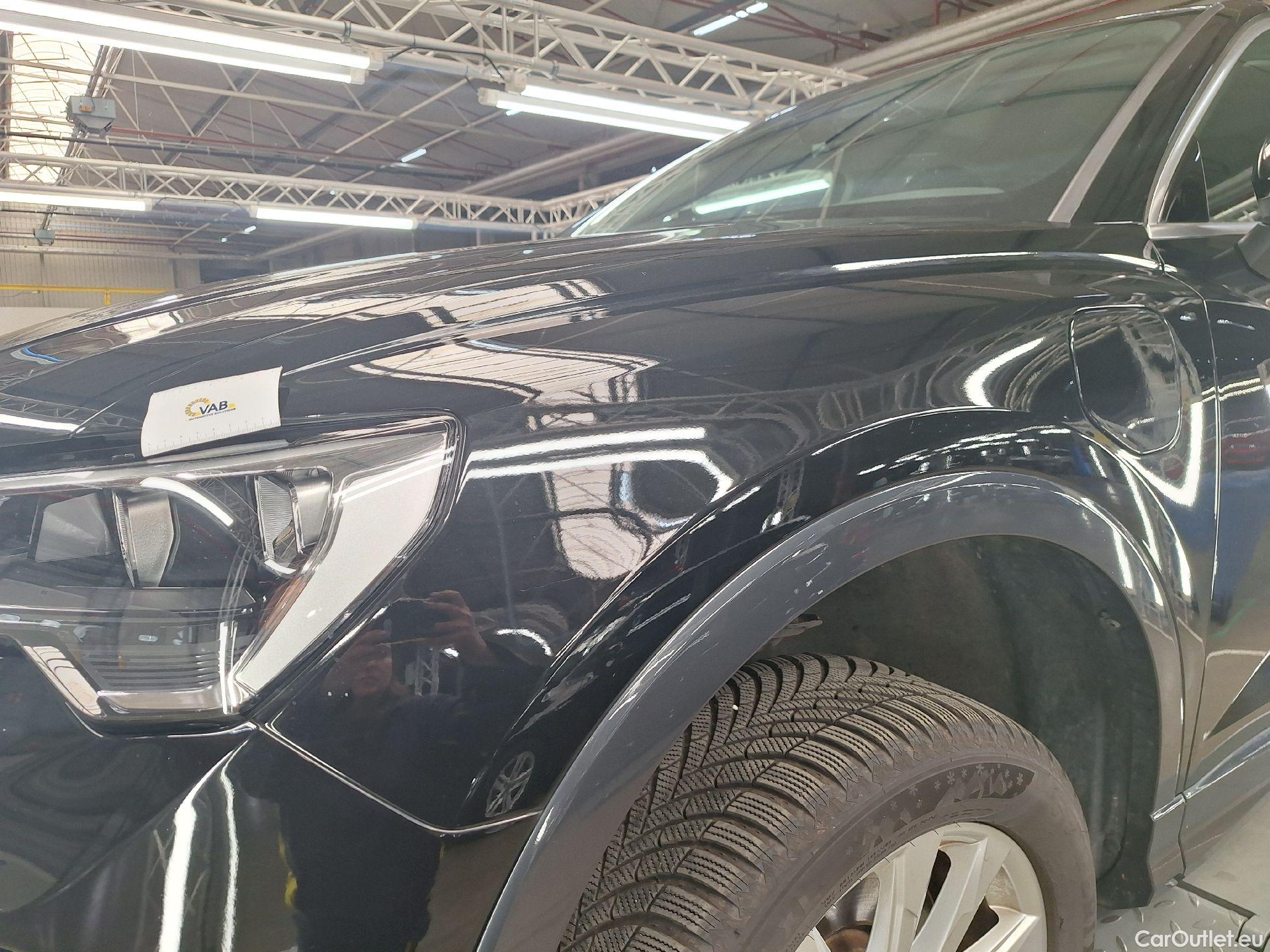  Audi  Q3 Audi,  SB '19 PHEV, Audi  Sportback 45 TFSI e S tronic 5d #25