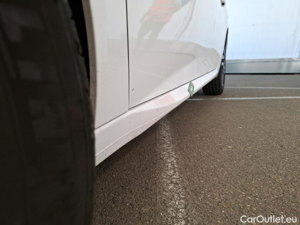  Peugeot  208  Style 1.2 PureTech 75CV BVM5 E6d #16