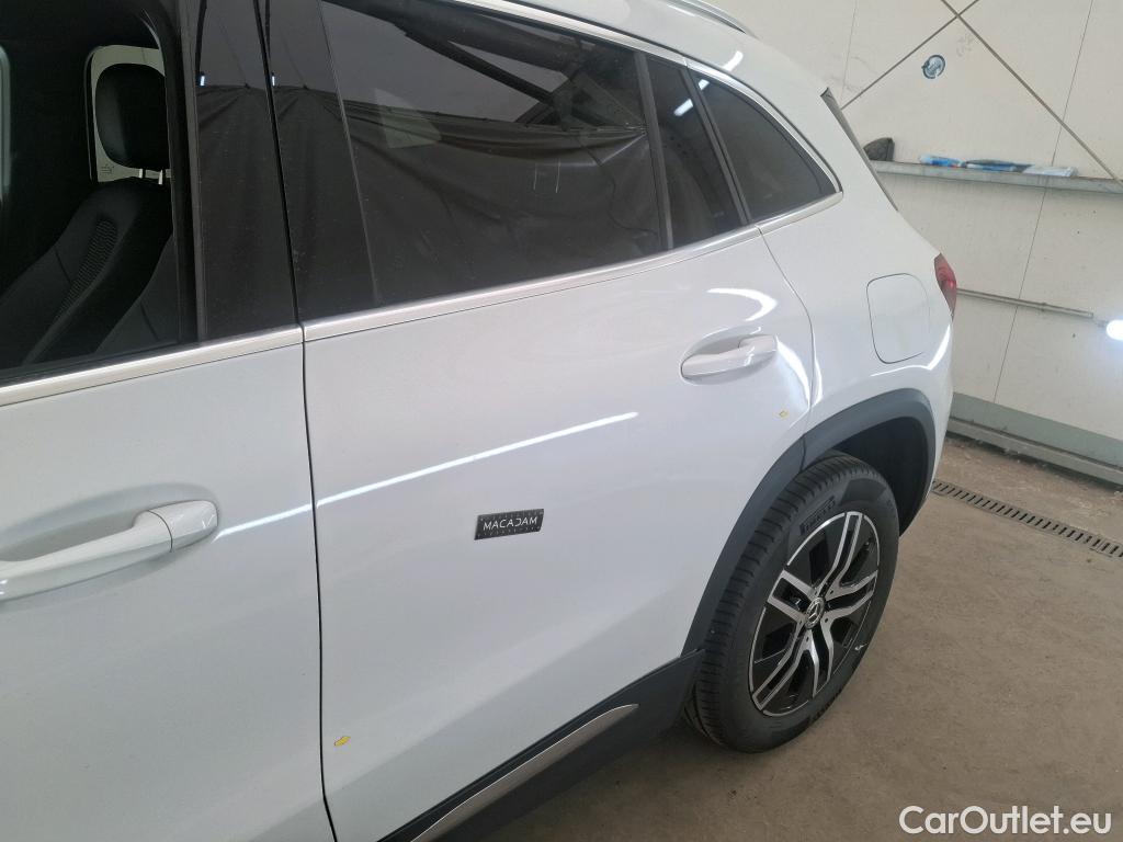  Mercedes  GLA MERCEDES-BENZ  / 2020 / 5P / SUV 2.0  200 D BUSINESS LINE DCT #11