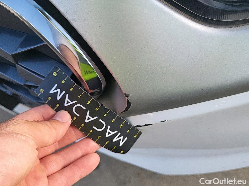  Hyundai   Ioniq HYUNDAI / 2019 / 5P / berlina con portón 1.6 GDI HEV Tecno DCT #33