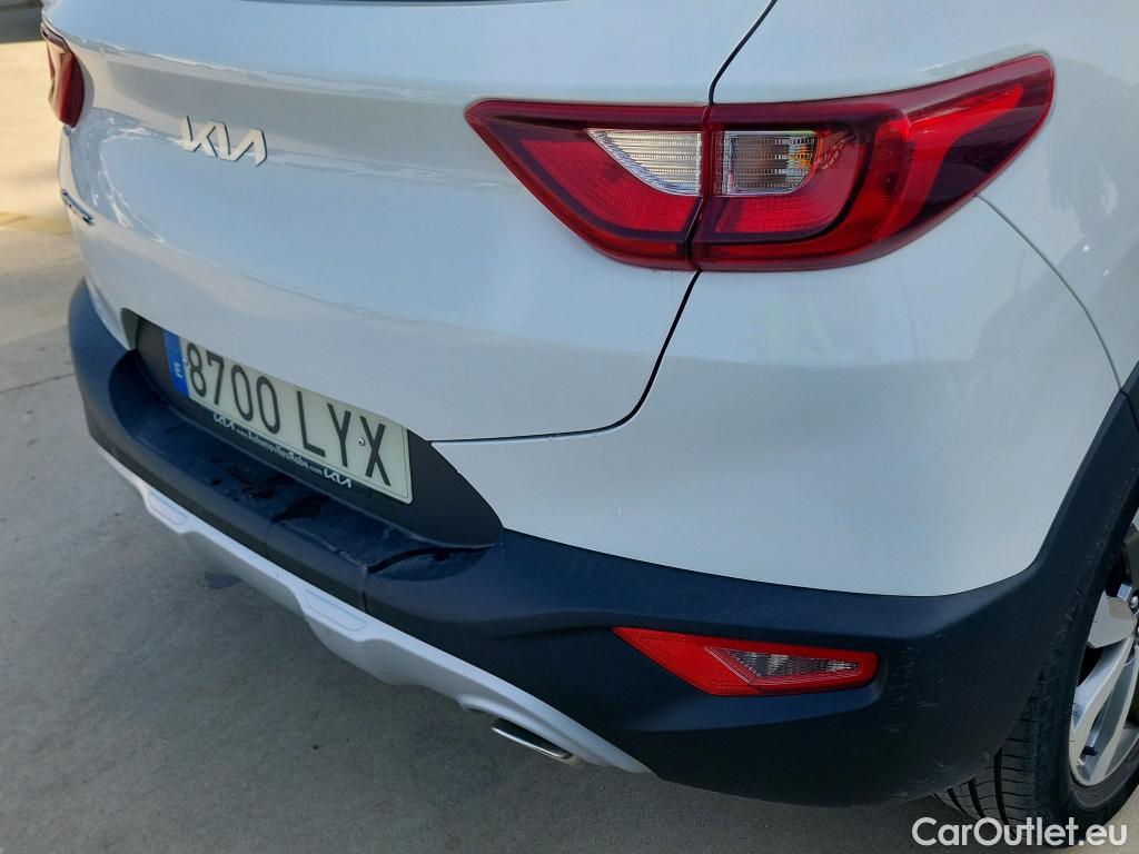 KIA  STONIC KIA  / 2017 / 5P / todoterreno 1.2 DPi 62kW (84CV) Concept #7