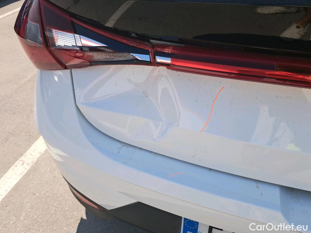  Hyundai  i20 HYUNDAI  / 2020 / 5P / berlina con portón 1.0 TGDI 74kW (100CV) 48V Essence #6