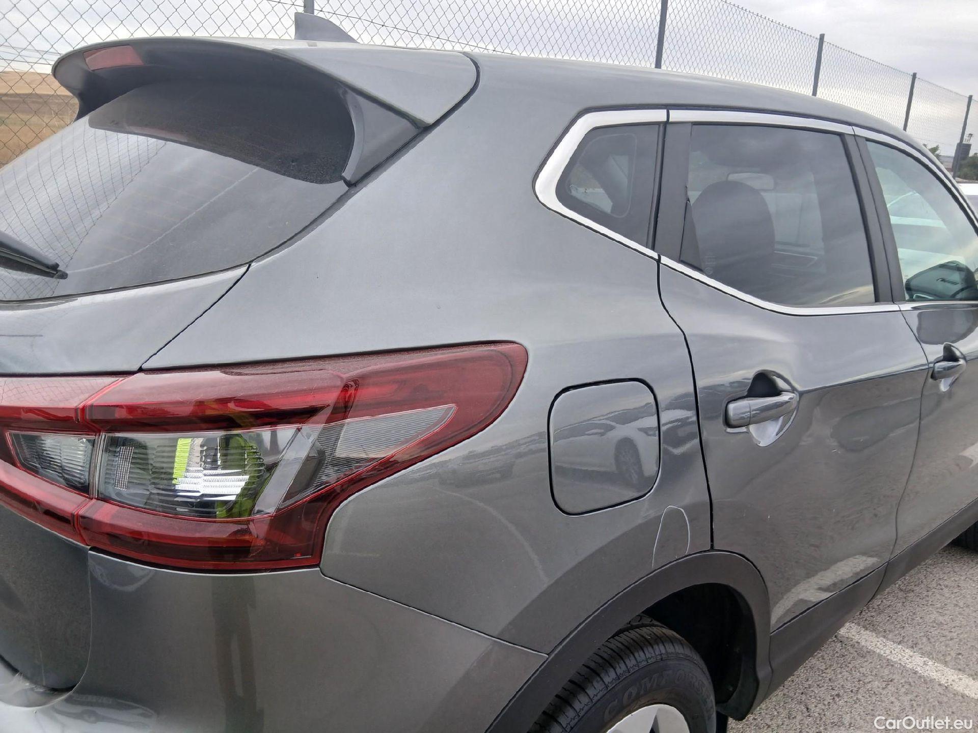  Nissan  Qashqai NISSAN  / 2017 / 5P / todoterreno DIG-T 103 kW (140 CV) E6D ACENTA #37