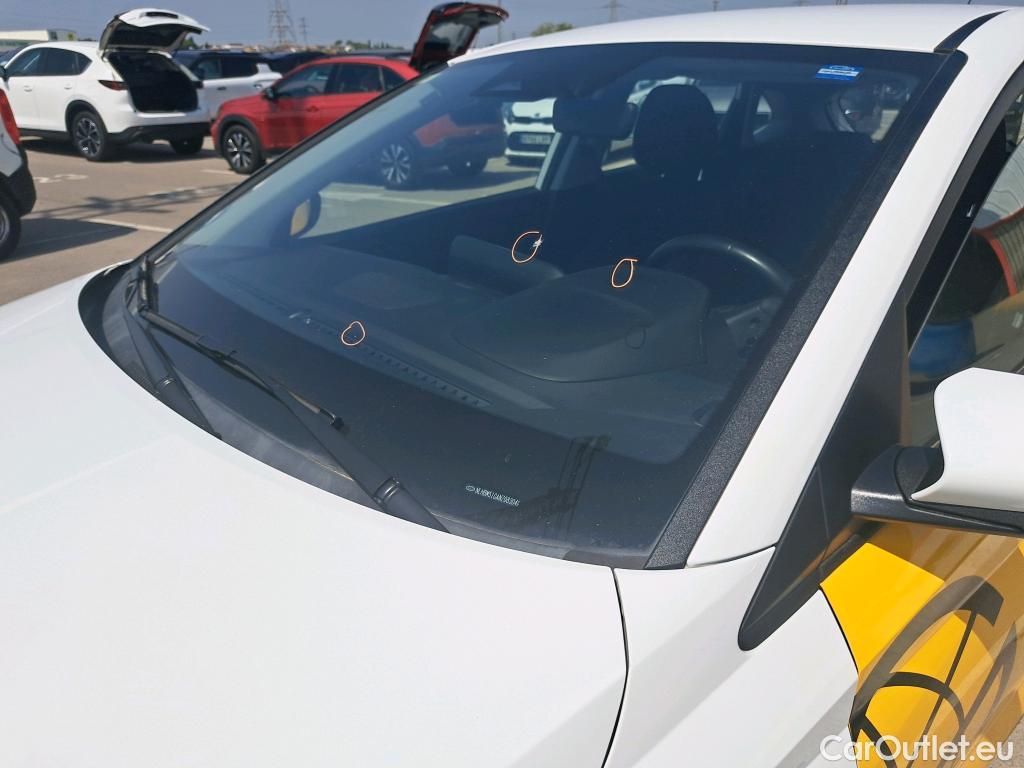  Hyundai  i20 HYUNDAI  / 2020 / 5P / berlina con portón 1.0 TGDI 74kW (100CV) 48V Essence #1