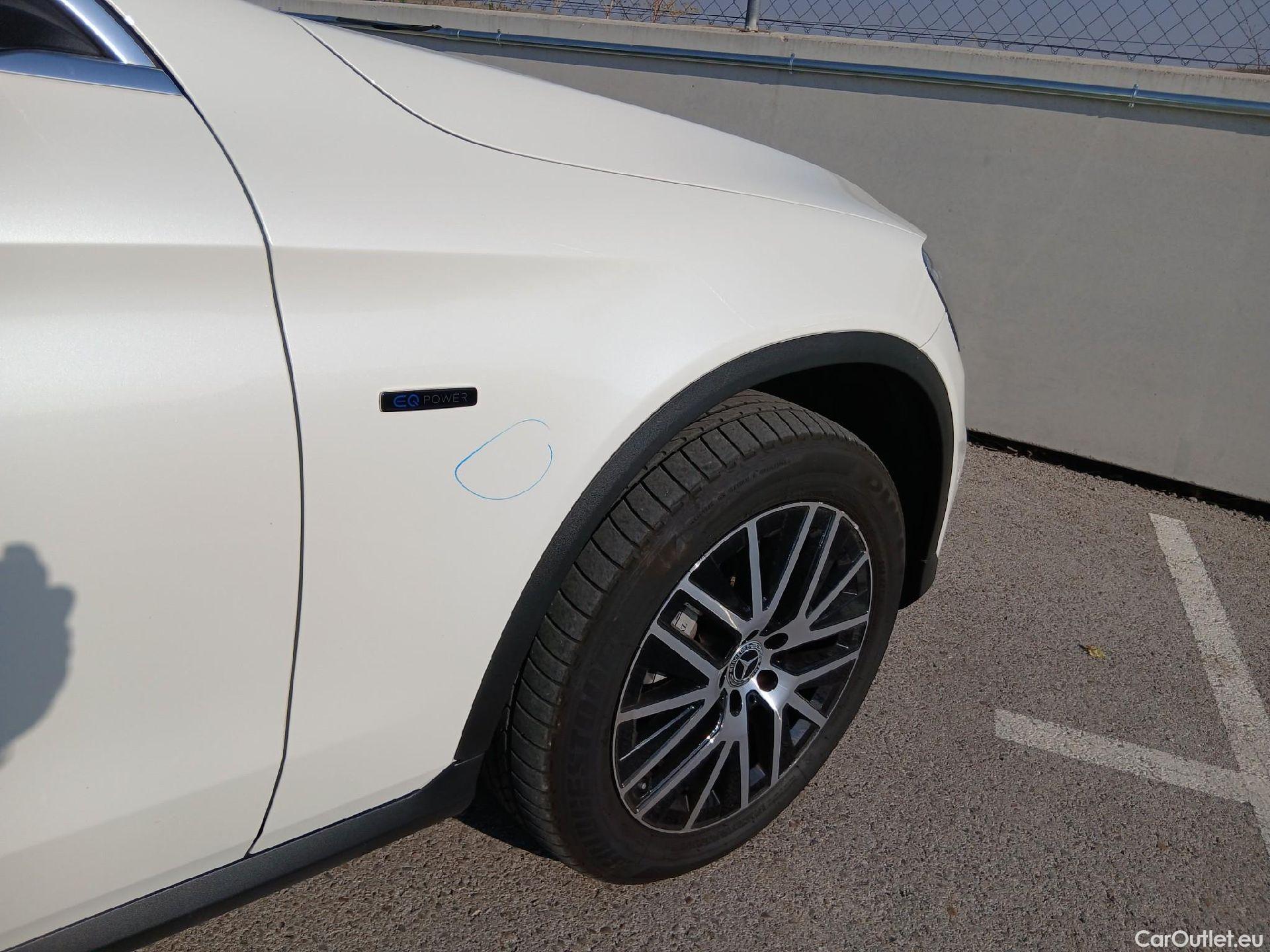  Mercedes  G-Klasee MERCEDES-BENZ Clase GLC / 2019 / 5P / todoterreno GLC 300 de 4MATIC #44